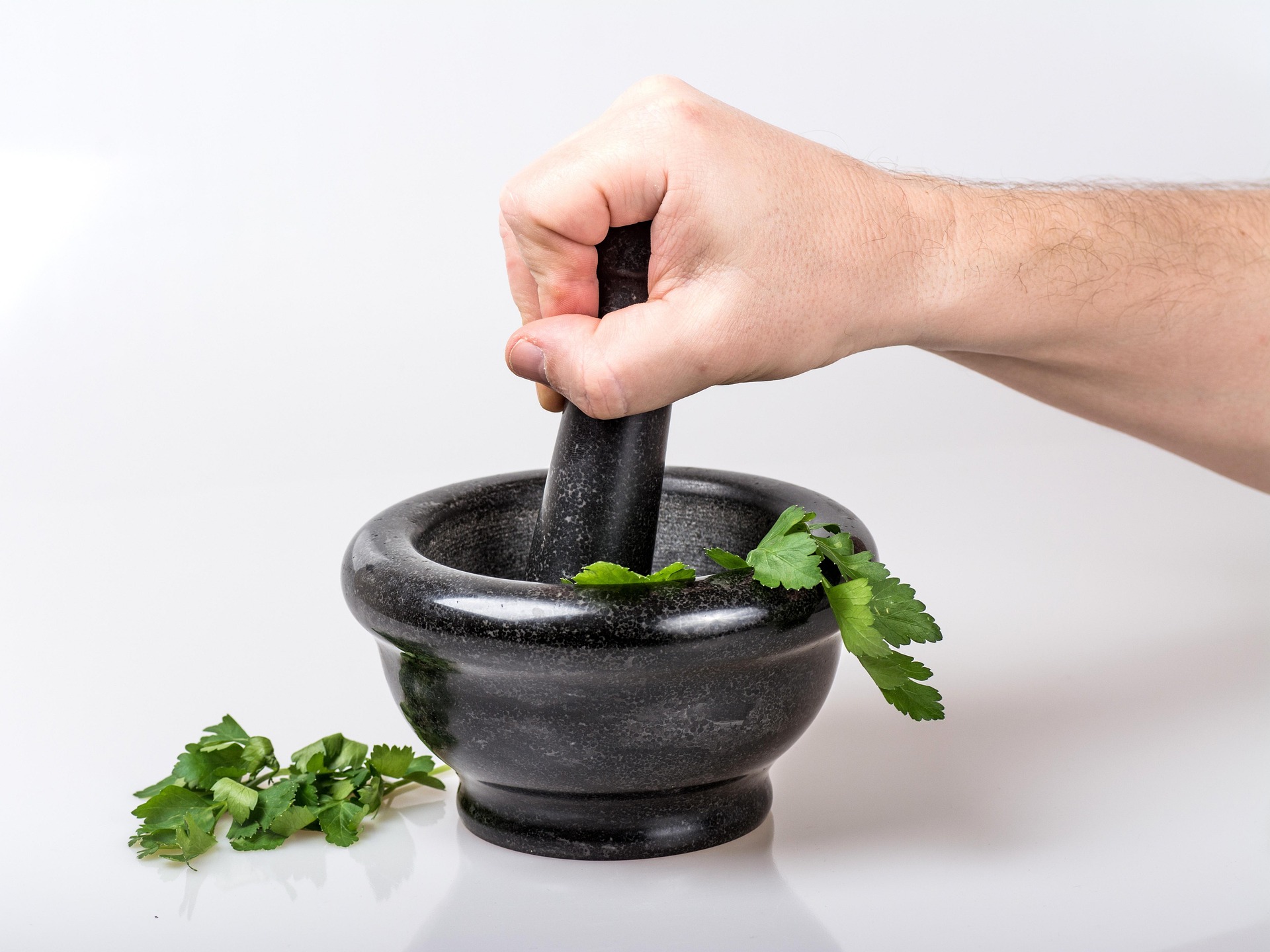 Herb Spotlight: Health Benefits of Overlooked Plants